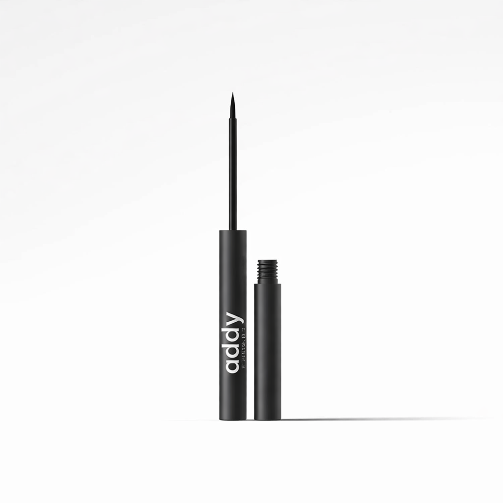 Black eyeliner pen with 'oppo' branding on a white background